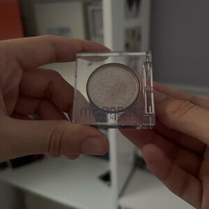 Silver Eyeshadow